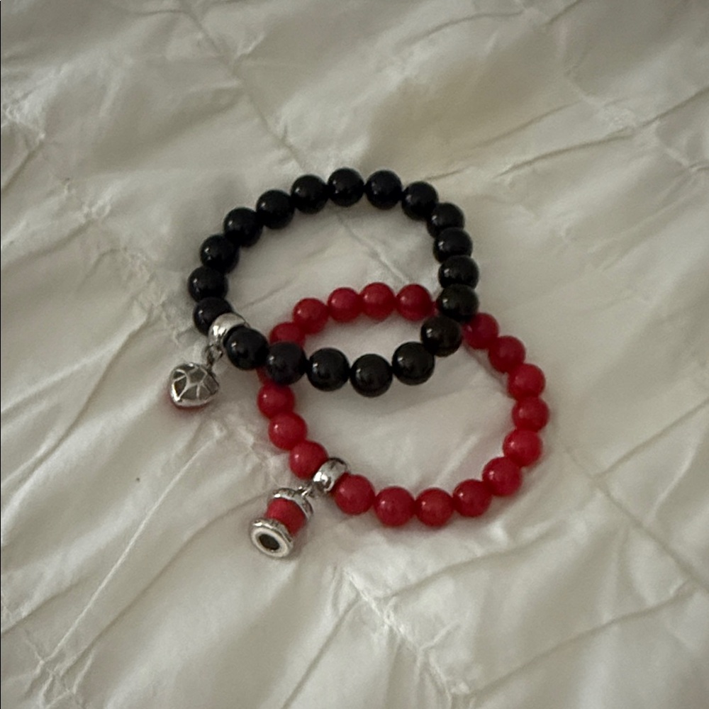 Elegant Black and Red Beaded Bracelet Set